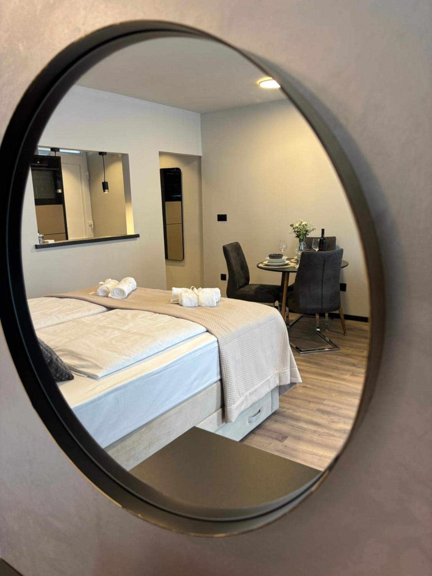 Studio Apartman Versi Old Town Zadar Luaran gambar