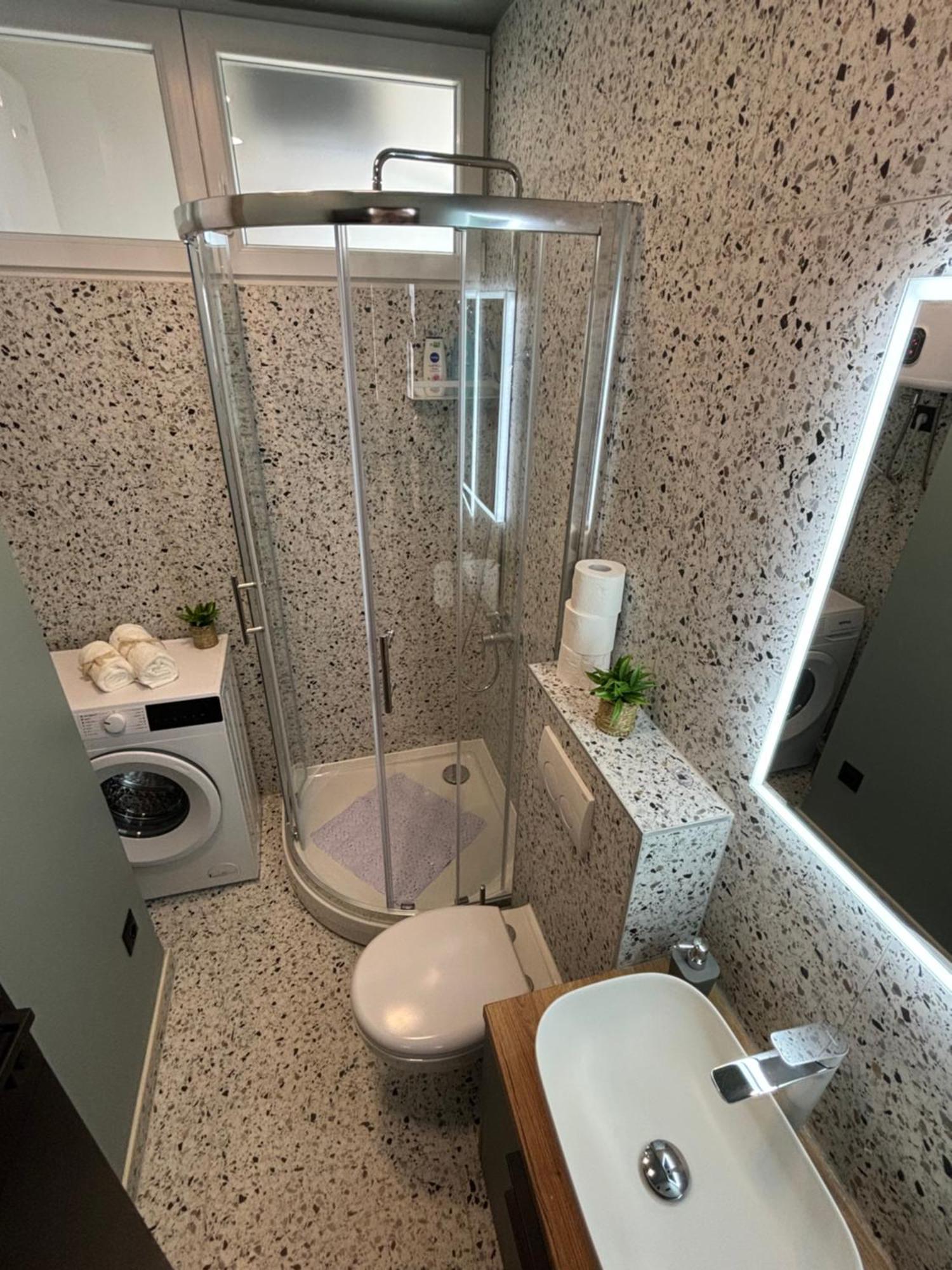 Studio Apartman Versi Old Town Zadar Luaran gambar